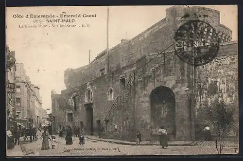 AK Saint-Malo, La Grande Porte, Vue intérieure