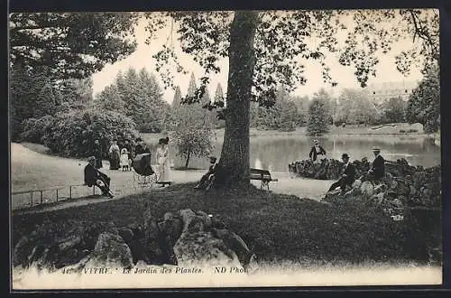 AK Vitré, Le Jardin des Plantes