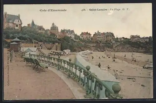 AK Saint-Lunaire, La Plage avec vue sur les villas de la Côte d`Émeraude