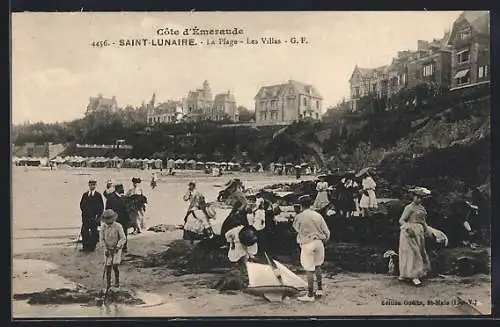 AK Saint-Lunaire, La Plage et Les Villas sur la Côte d`Émeraude