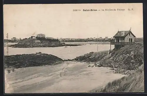 AK Saint-Briac, La Rivière du Frémur et maison sur la rive rocheuse