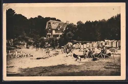 AK Saint-Briac, Plage de la Salinette avec baigneurs et cabines de plage