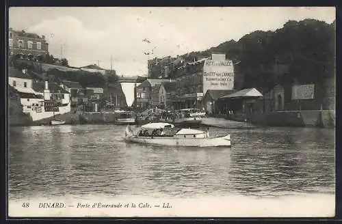 AK Dinard, Porte d`Émeraude et la Cale avec bateau