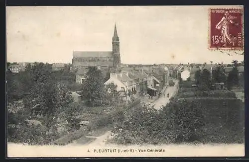 AK Pleurtuit, Vue générale avec église et maisons environnantes