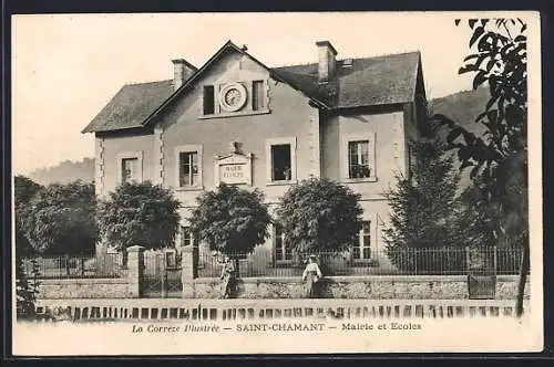 AK Saint-Chamant, Mairie et Écoles dans un cadre arboré