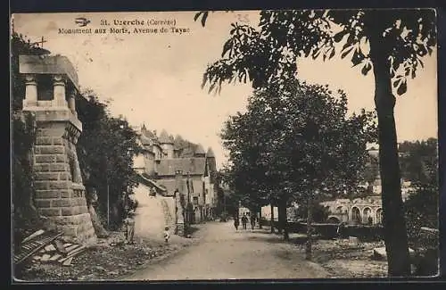 AK Uzerche, Monument aux Morts, Avenue de Tayac