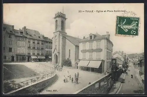 AK Tulle, Église et Place Saint-Jean animée avec passants