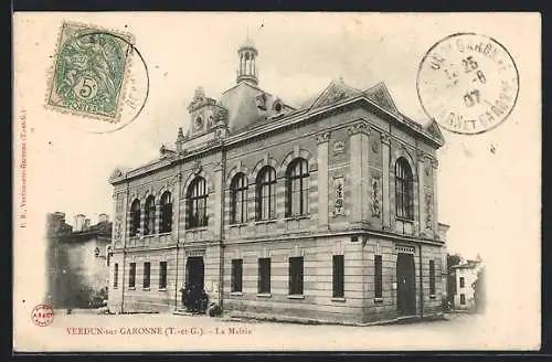 AK Verdun-sur-Garonne, La Mairie