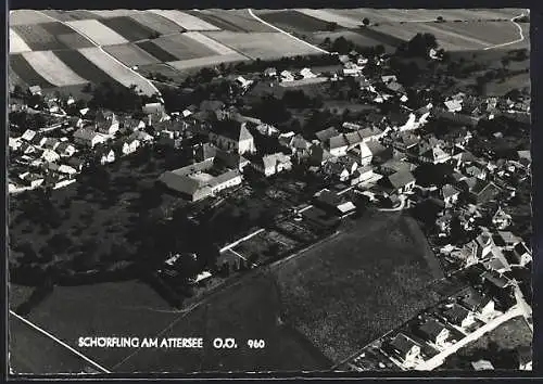 AK Schörfling am Attersee, Ortsansicht mit Kirche, Fliegeraufnahme