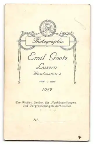 Fotografie Emil Goetz, Luzern, K.u.K. Soldat in Uniform Rgt. 44 vor einer Studiokulisse