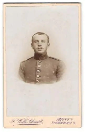 Fotografie F. Wilh. Schmidt, Metz, Soldat in Uniform Rgt. 4