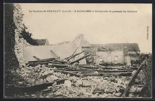 AK Cravant, Ruines sur le passage du Cyclone 1905, Zerstörtes Gebäude nach Unwetter