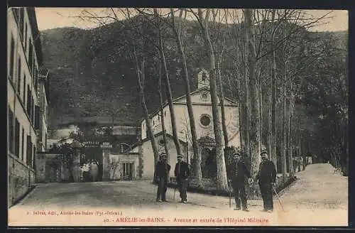 AK Amélie-les-Bains, Avenue et entrée de l`Hôpital Militaire