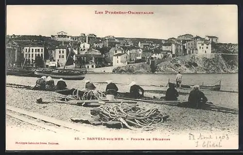 AK Banyuls-sur-Mer, Femmes de pêcheurs au bord de la mer