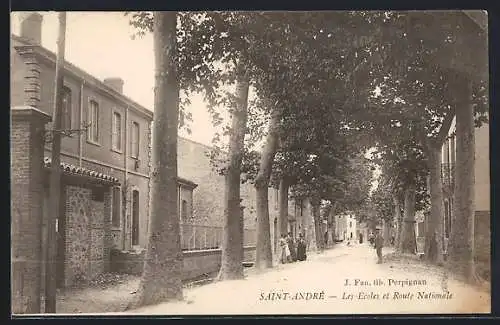 AK Saint-André, Les Écoles et Route Nationale