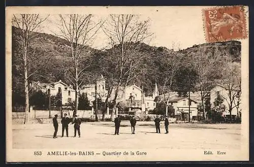 AK Amélie-les-Bains, Quartier de la Gare avec des hommes sur le terrain en hiver