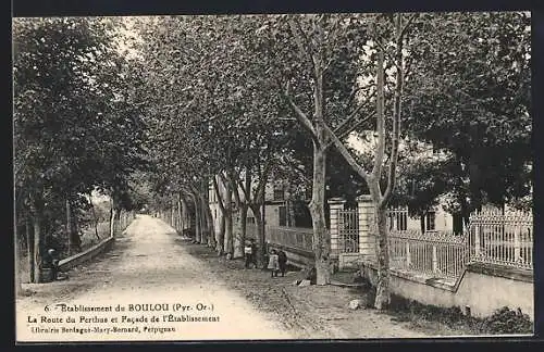 AK Boulou, La Route du Perthus et Facade de l`Établissement