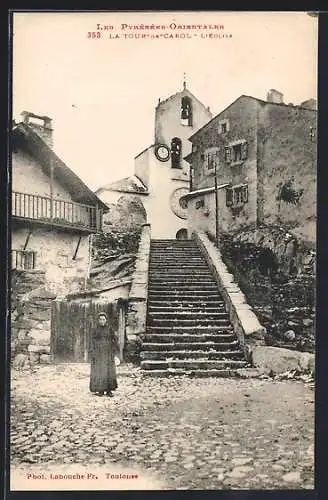 AK La Tour-de-Carol, L`Église et l`escalier en pierre