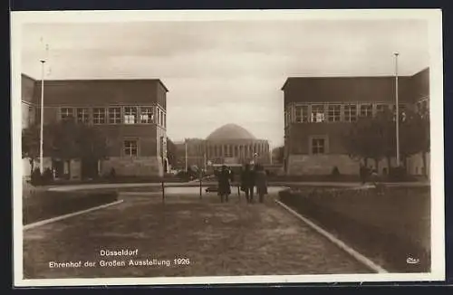 AK Düsseldorf, Grosse Ausstellung 1926, Ehrenhof