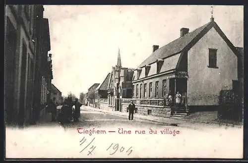 AK Tieghem, Une rue du village, Strassenpartie