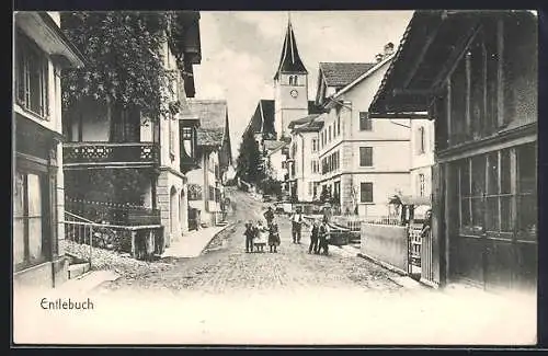 AK Entlebuch, Strassenpartie mit Blick zur Kirche