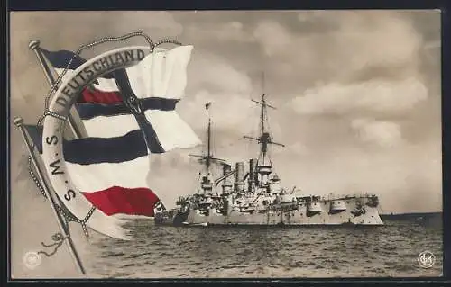 AK Kriegsschiff S.M.S. Deutschland, Reichsfahne und Reichskriegsflagge