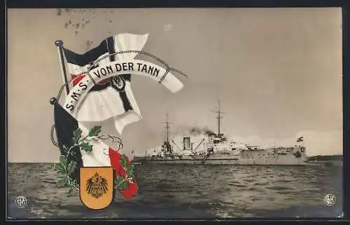 AK Kriegsschiff SMS von der Tann, Reichskriegsflagge und Wappen