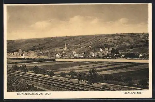 AK Frickenhausen am Main, Totalansicht mit Bahngleis