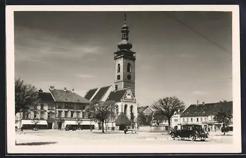 AK Sobeslav, Kirche mit Brunnen