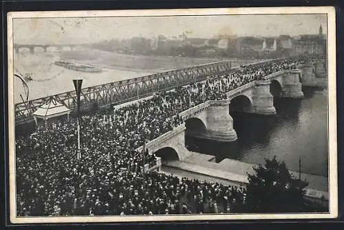 AK Dresden, Einweihung der Friedrich-August-Brücke am 30. August 1910