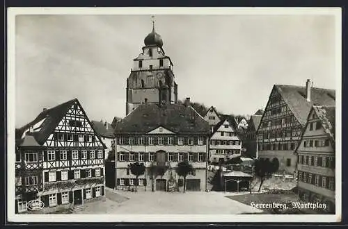 AK Herrenberg, Marktplatz mit Fachwerkhäusern gesäumt