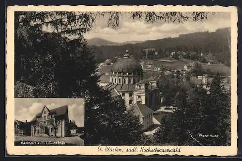 AK St. Blasien /Südl. Hochschwarzwald, Gasthaus zum Löwenbräu, Blick auf die Kirche