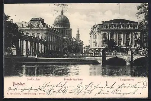 AK Potsdam, Panorama mit Stadtschloss, Bittschriftenlinde und Langebrücke