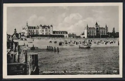 AK Zinnowitz, Blick zum Strand von der Seebrücke aus gesehen