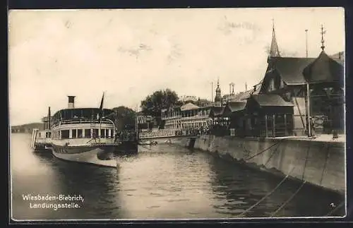 AK Wiesbaden-Biebrich, Landungsstelle der Dampfer