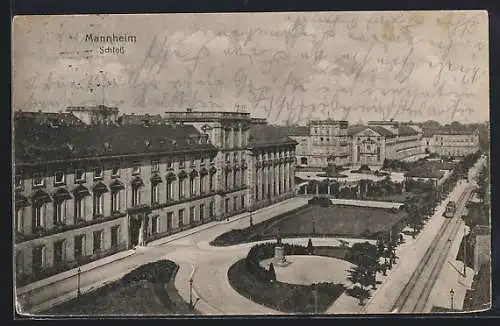 AK Mannheim, Schloss mit Strassenbahn