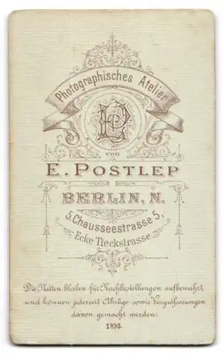Fotografie E. Postlep, Berlin, Soldat in Garde Uniform mit Schützenschnur