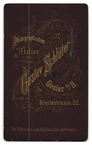 Fotografie Gustav Schlüter, Goslar i. H., Uffz. in Uniform mit Seitenscheitel