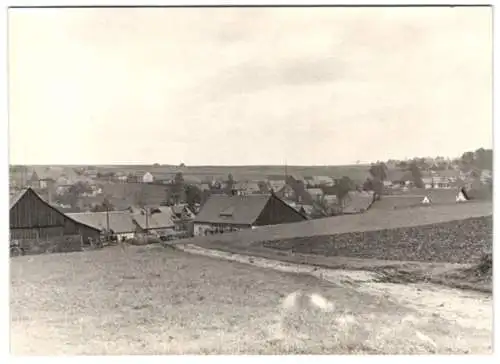 16 Fotografien Wilhelm Sturm, Ansicht Rumburg / Sudetengau, Heimweber produzieren Kunstblumen, Messerschmied Heimarbeit