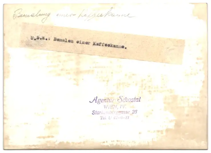 7 Fotografien Wilhelm Sturm, Ansicht Karlsbad, Porzellanfabrik Victoria AG, Porzellanmaler & Ausstellungssaal 15