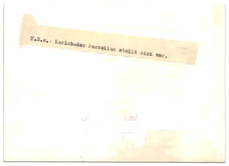 7 Fotografien Wilhelm Sturm, Ansicht Karlsbad, Porzellanfabrik Victoria AG, Porzellanmaler & Ausstellungssaal 9