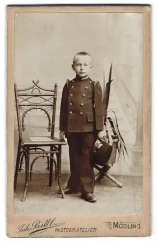 Fotografie Joh. Bittl, Mödling, junger Knabe als K.u.K. Kadett in Uniform