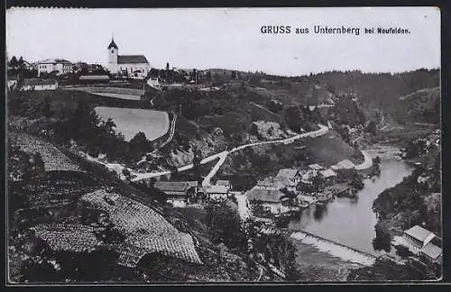 AK Neufelden /O.-Oe., Blick auf Unternberg mit Fluss und Kirche