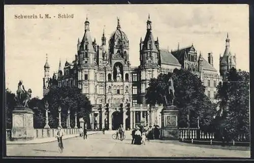 AK Schwerin i. M., Eingang zum Schloss