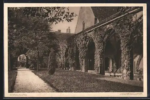 AK Stralsund, Säulengang im Johanniskloster