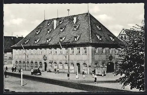 AK Lichtenfels / Main, Rathaus mit Strassenpartie