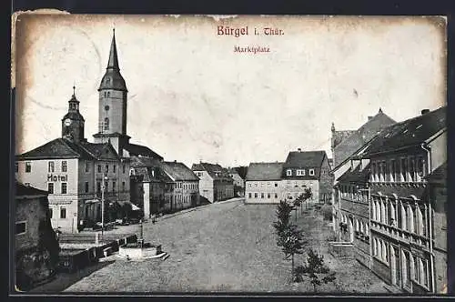 AK Bürgel i. Thür., Marktplatz mit Hotel und Brunnen