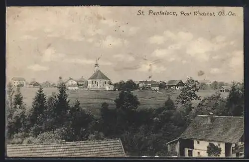 AK St. Pantaleon, Panoramablick der Ortschaft mit Blick auf die Post in Wildshut