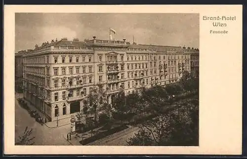 AK Wien, Grand-Hotel, Fassade