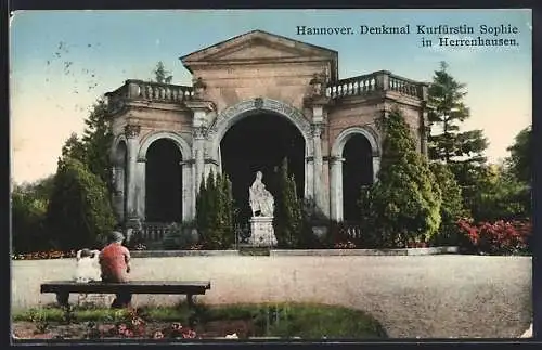 AK Hannover, Denkmal Kurfürstin Sophie in Herrenhausen